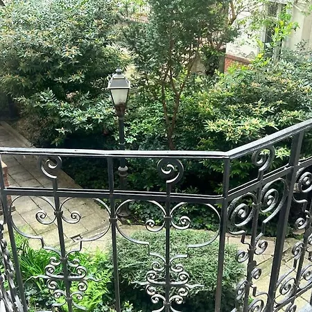 Center Daire